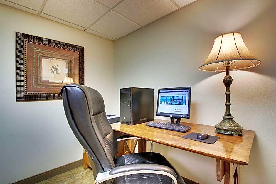 Best Western West Hills Inn