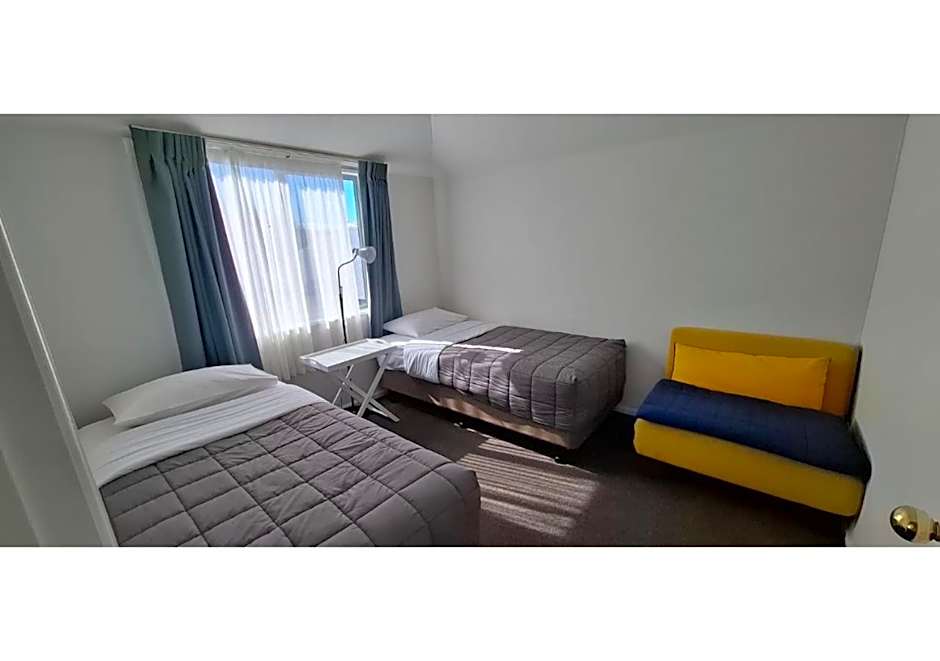 Alcala Motor Lodge