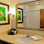 Holiday Inn Express Hotels & Suites Cuero