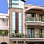 Hotel Golf View Suites