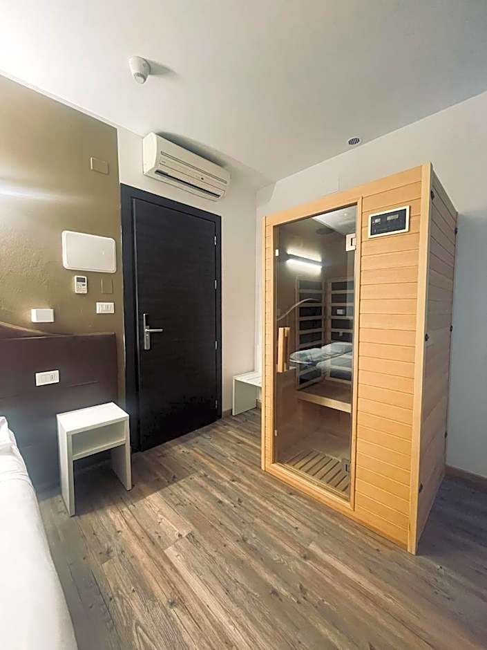 Hotel Holiday- Alla Finestrella