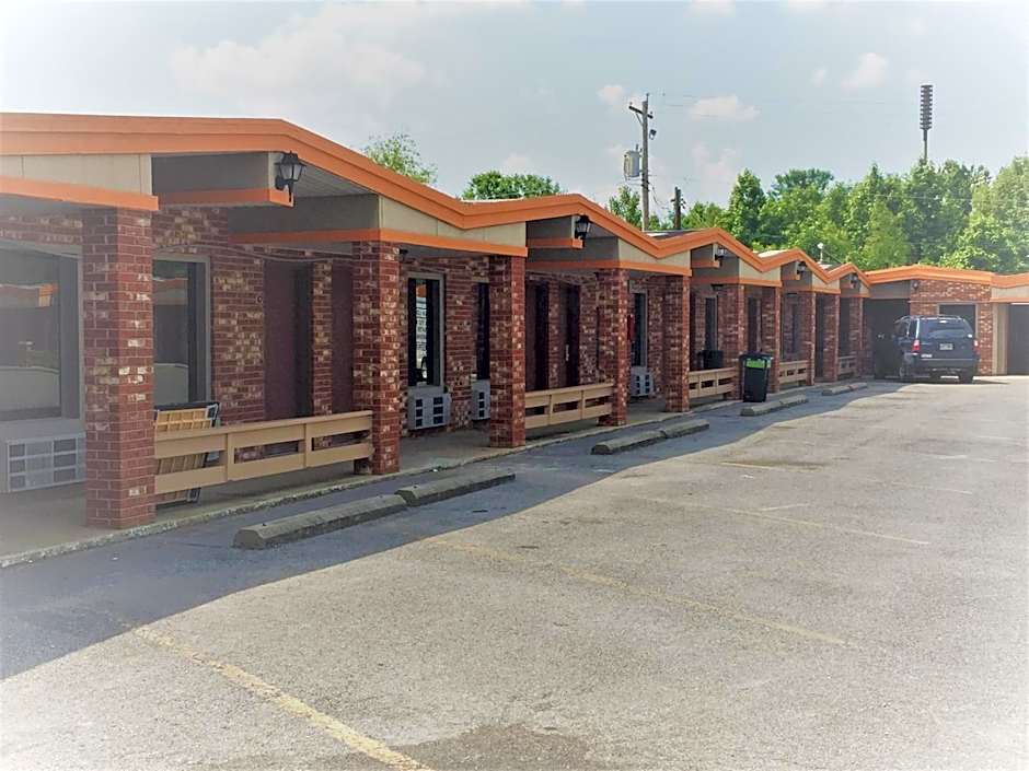Hickory House Inn