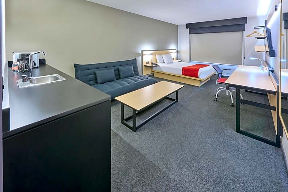 City Express by Marriott Toluca