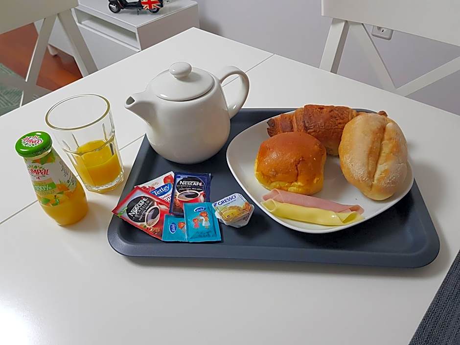 Five Design Rooftop by Storytellers