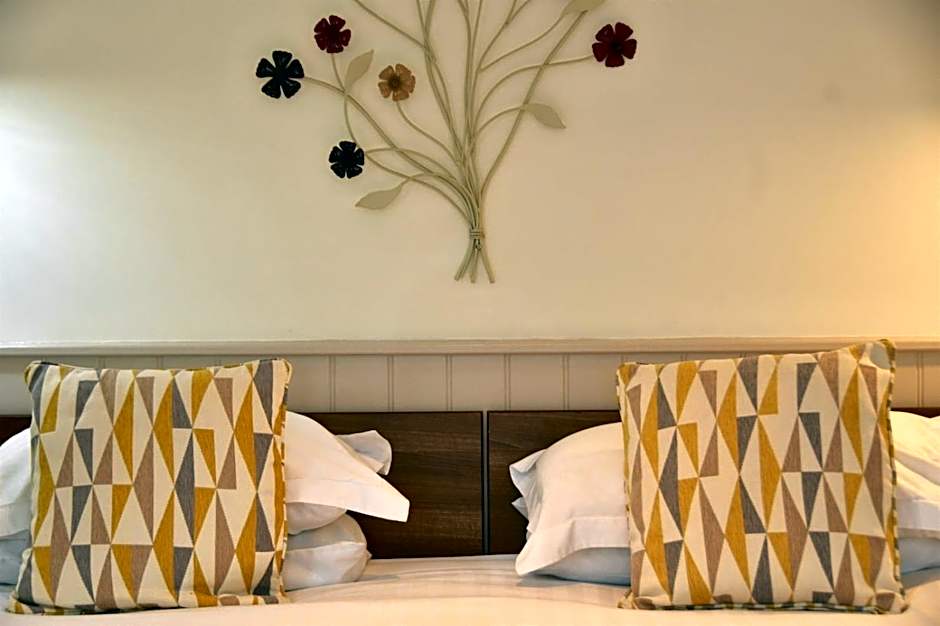 Tudor Lodge Bed & Breakfast