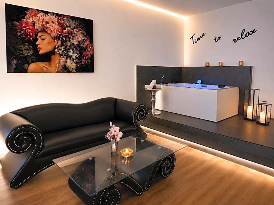 Privat-Spa mit Whirlpool und Sauna in Sursee