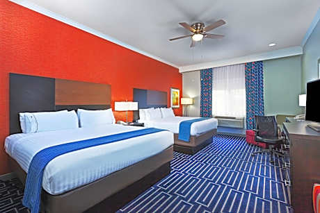 2 King Beds Standard Comm Access