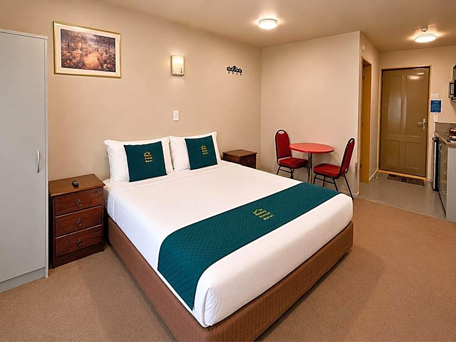 Bealey Avenue Motel