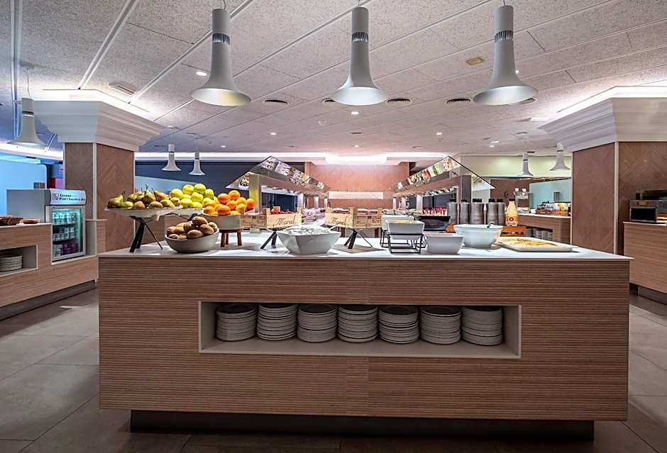 Golden Port Salou & Spa