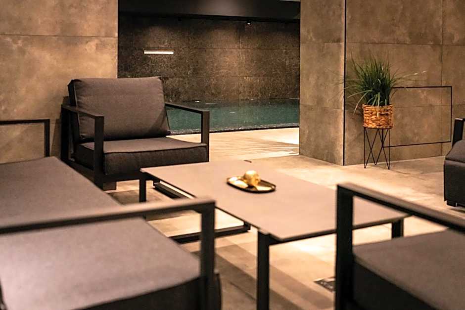 Lumière Hotel Pool & SPA