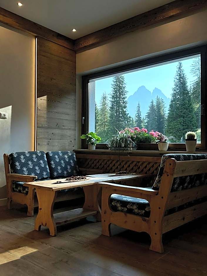 Hotel Dolomiti Des Alpes