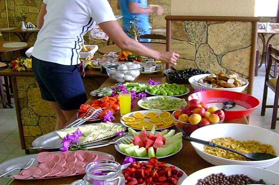 Kleopatra Carina Hotel