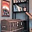 Lake Deer Park Retreat with Hot Tub & Sauna