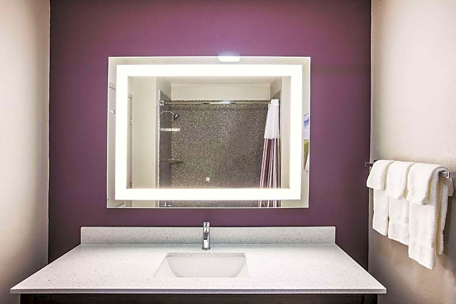 La Quinta Inn & Suites by Wyndham Walker-Denham Springs
