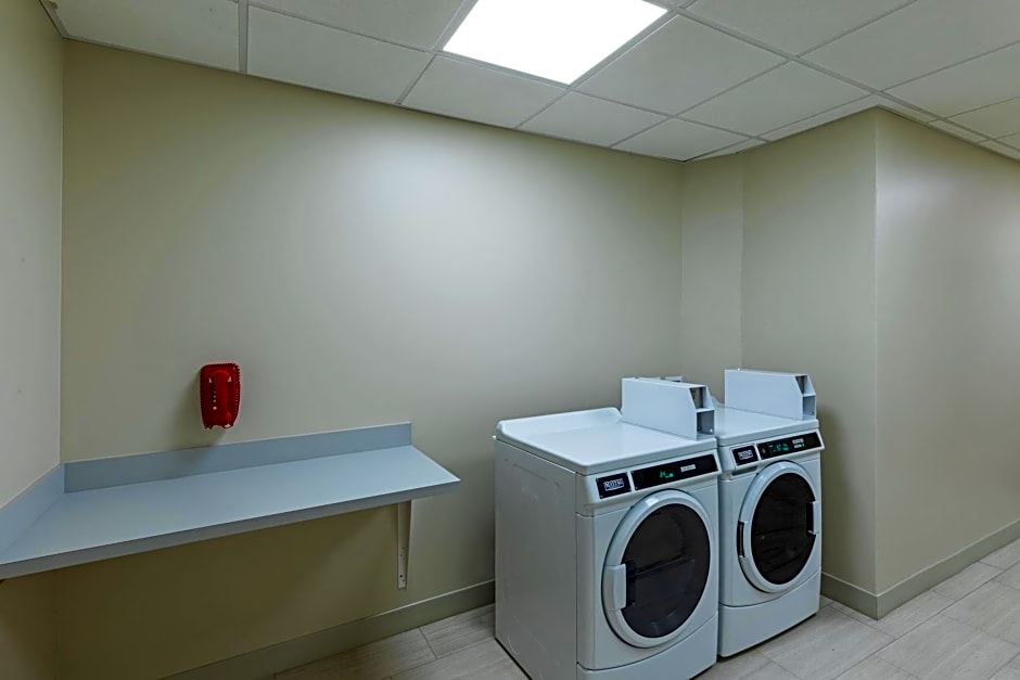 Holiday Inn Express & Suites Purcell, an IHG Hotel
