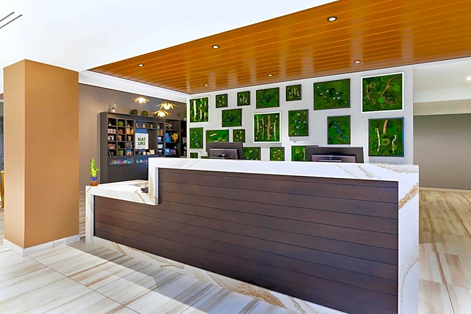 Hotel Indigo Rochester Mayo Clinic Area By IHG