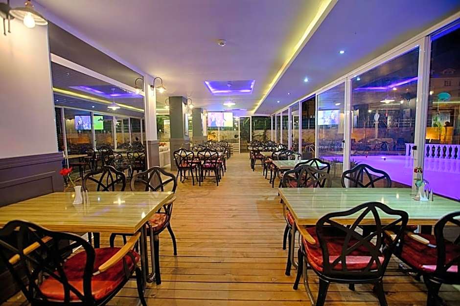 HMA Hotel & Suites