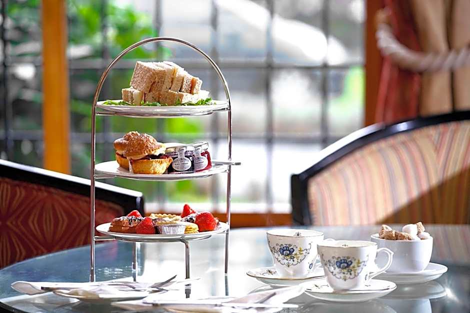 Best Western Plough & Harrow Hotel