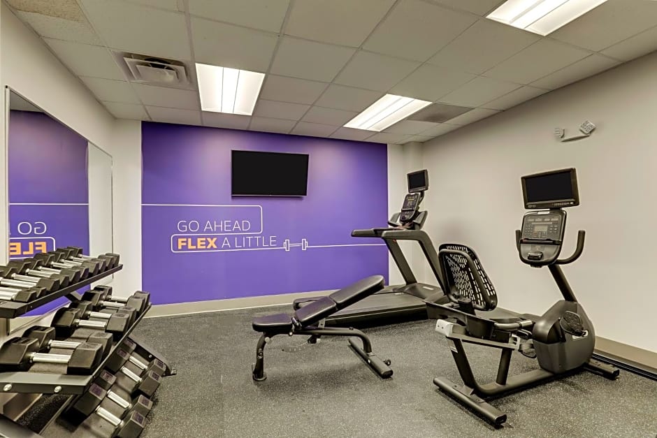 Holiday Inn Express Hotel & Suites Richmond By IHG