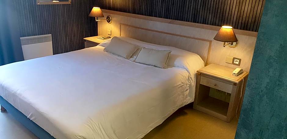 Logis L'Auberge Bourbonnaise - Vichy sud