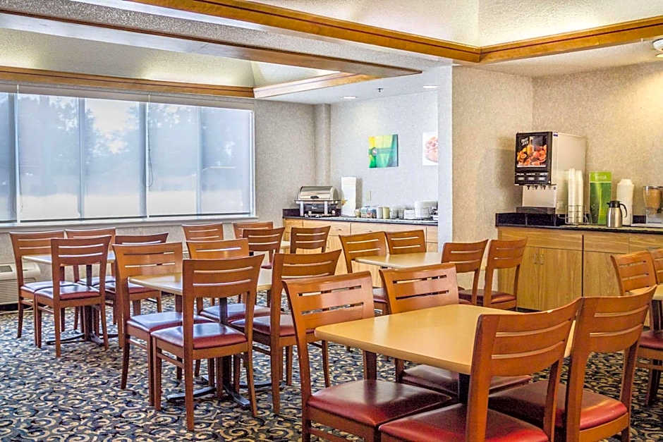 Quality Inn Port Clinton Waterfront