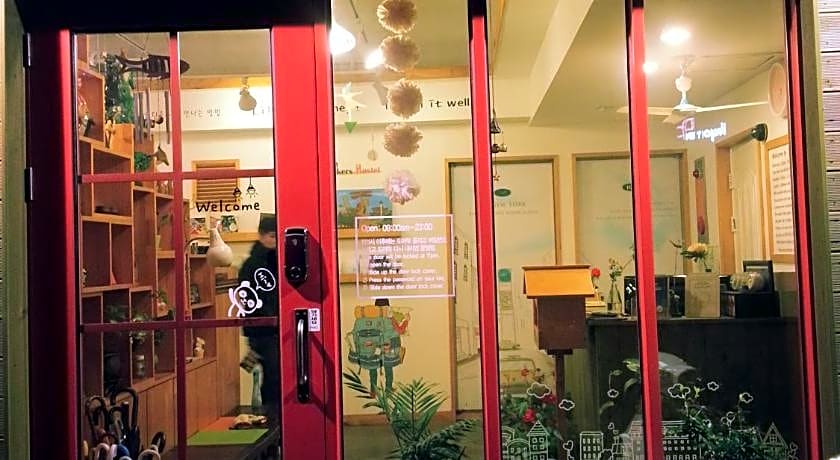 Blue Backpackers Hostel