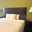 The Chateau Bloomington Hotel And Conference Center