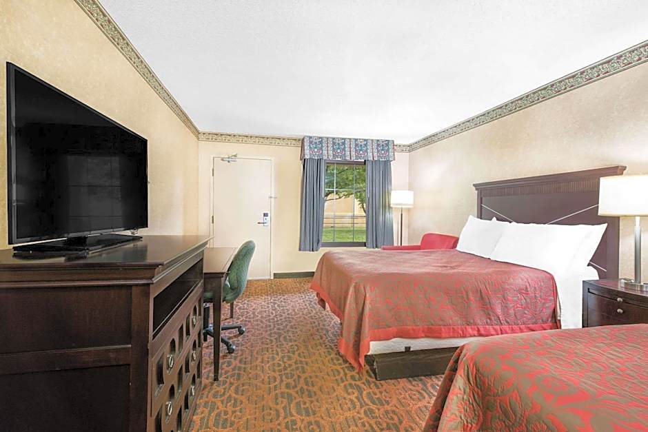 Days Inn & Suites by Wyndham York