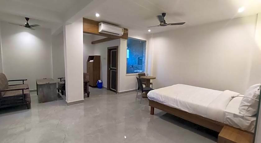 FabHotel Grand Residency