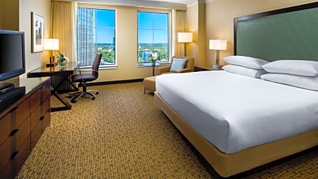 1 King Bed ADA Shower