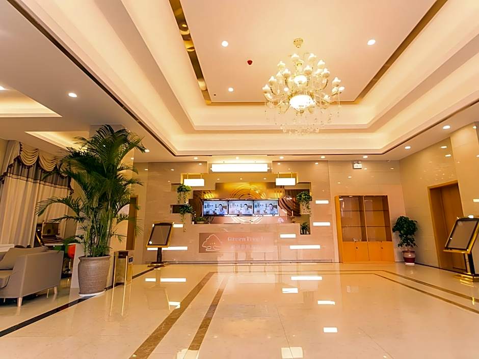 GreenTree Inn Suzhou Wujiang Fenhu Development District