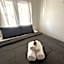 MONA NEST Canggu 2BR Tiny House with Rooftop and Cozy Workspace