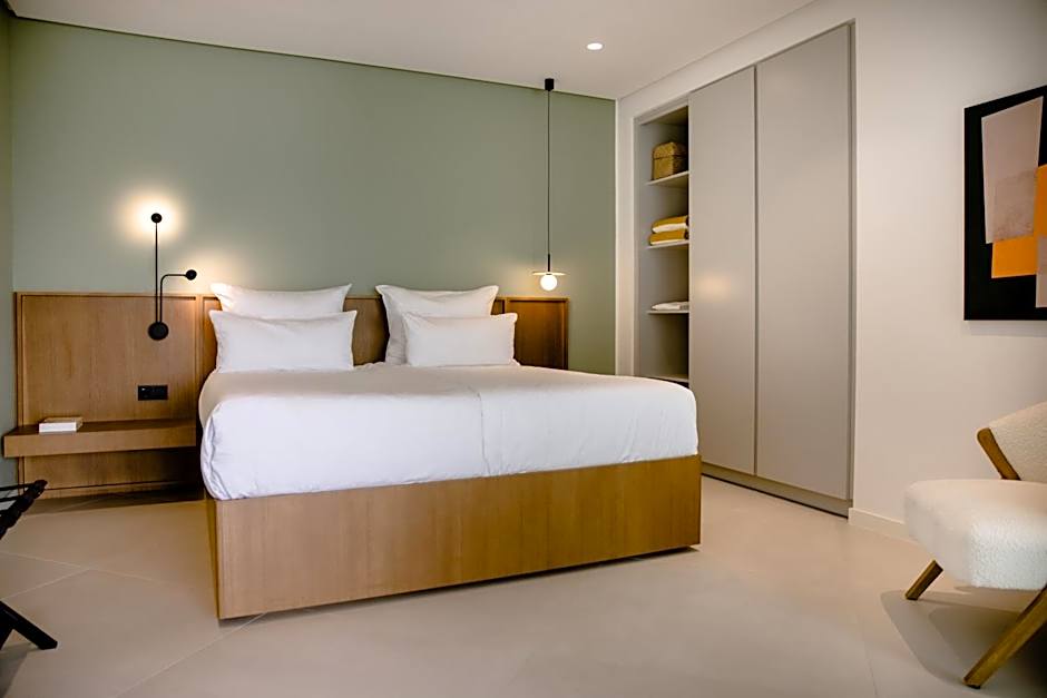 THE FLAG HOTEL Marbella, Estepona Adult Recommended