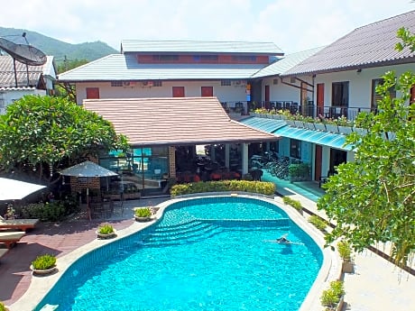 Medio de Pai Hotel