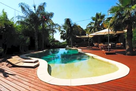 Cannes Villa St Barth - Guest Reservations