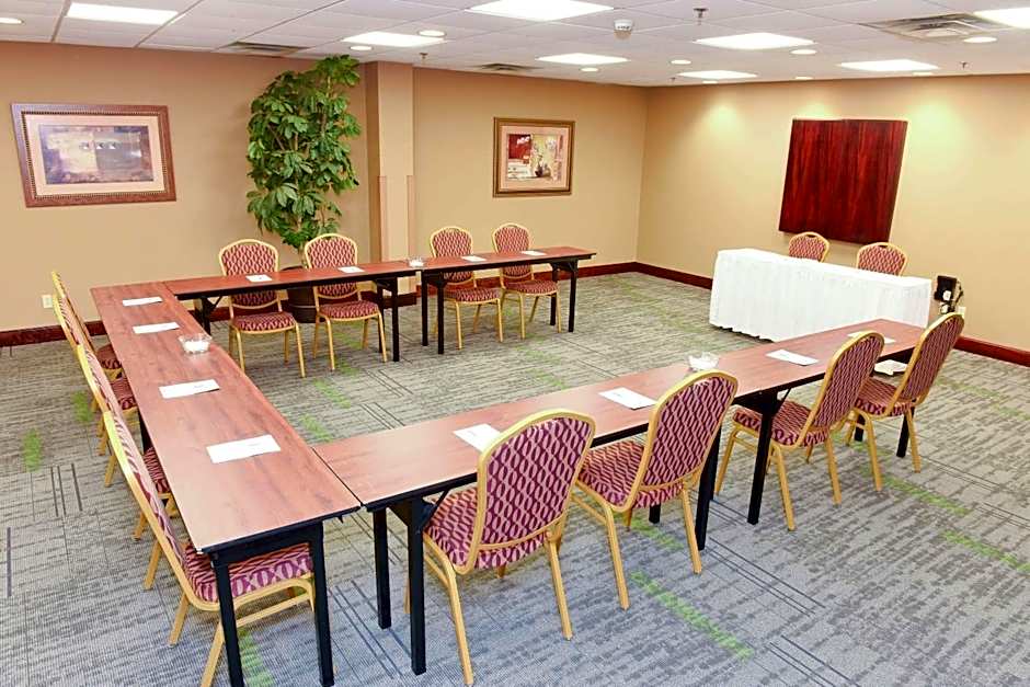 Hampton Inn By Hilton & Suites Madisonville