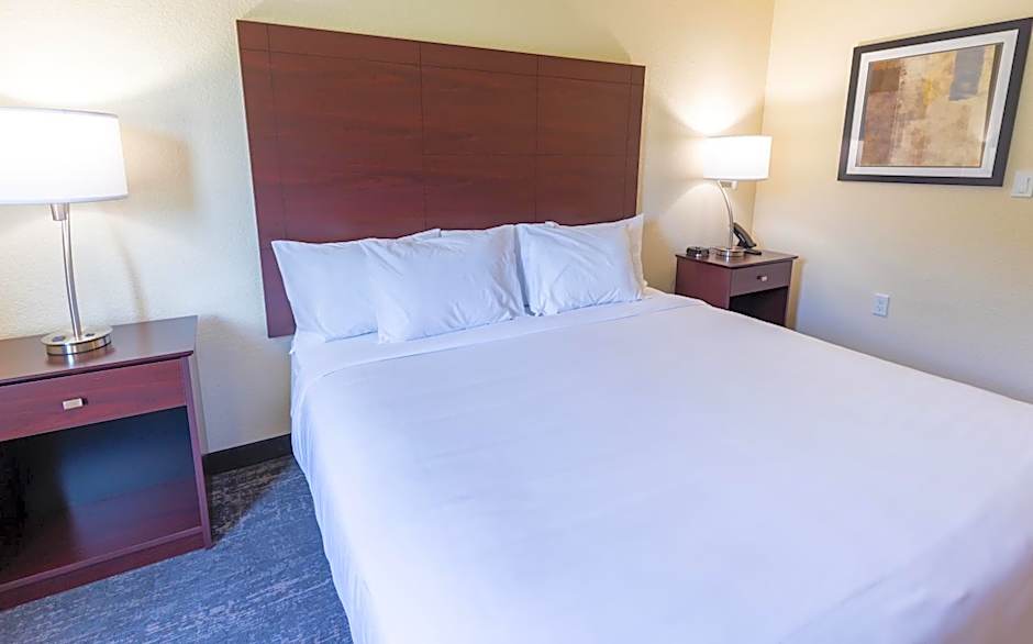 Cobblestone Inn & Suites - Winters