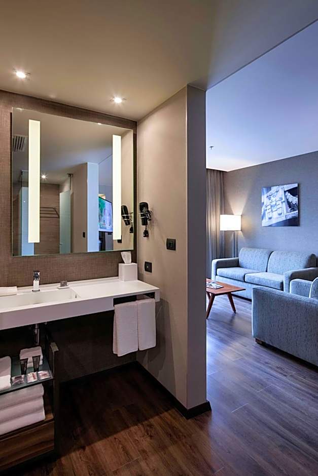 AC Hotel by Marriott Santa Fe