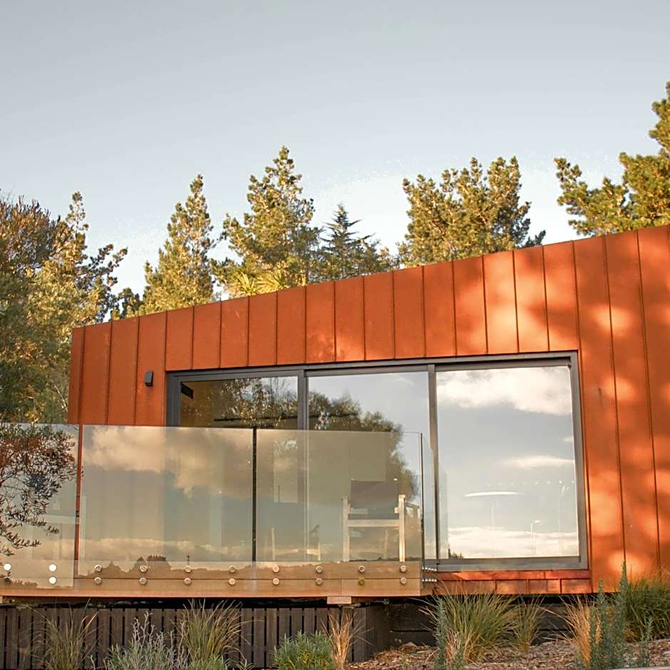 Tussock Hill Vineyard Retreats