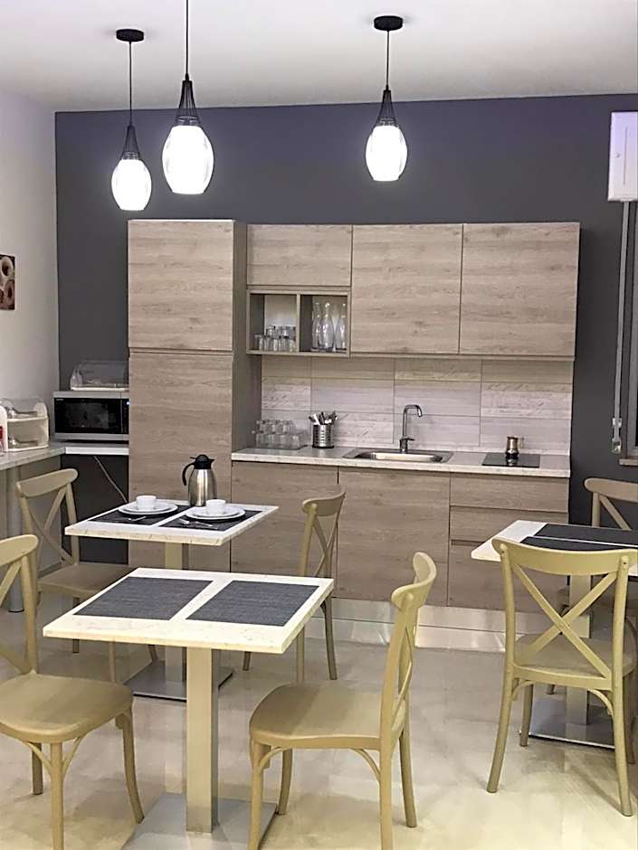 COSTA APARTMENT NAPLES