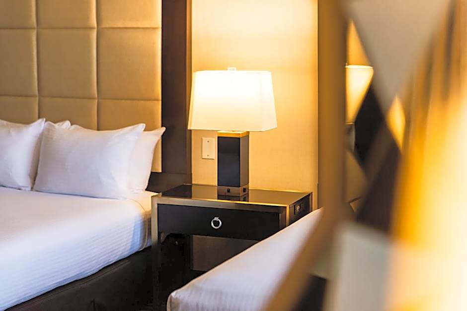 APA Hotel Woodbridge