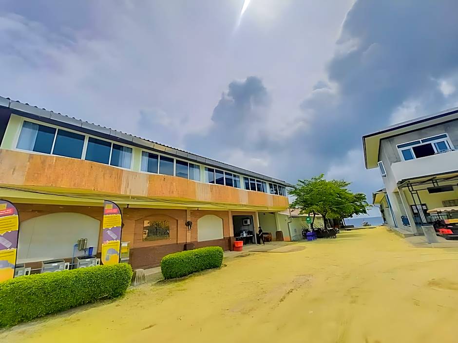 walking street hostel by new wave