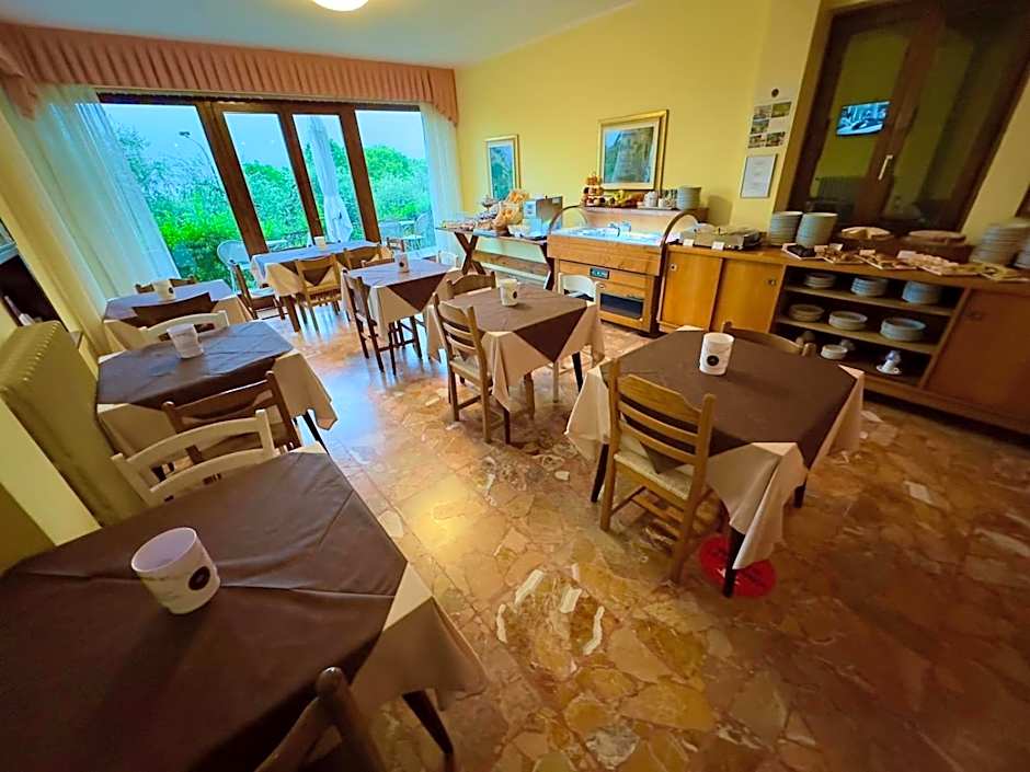 Hotel Silvana Garnì