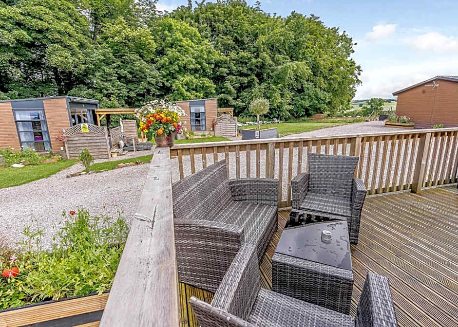 Calthwaite Hall Lodges