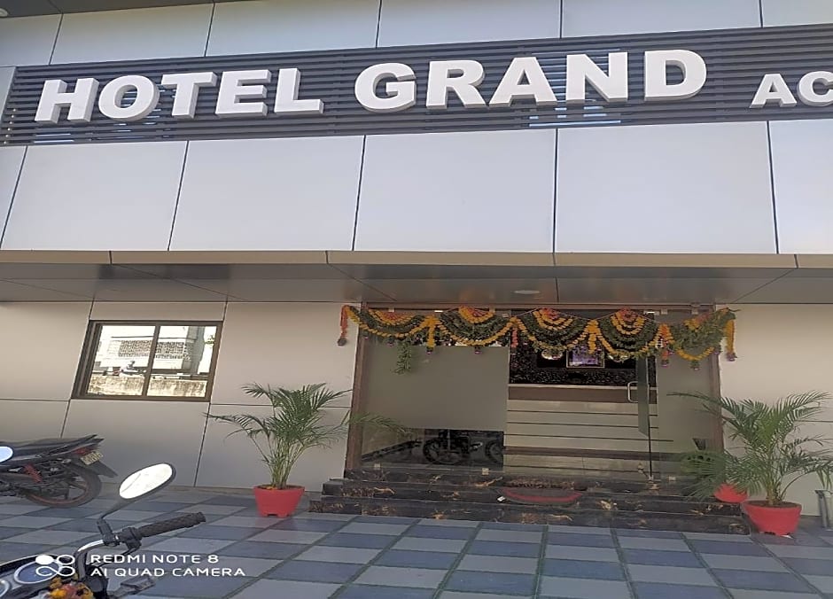 Hotel Grand