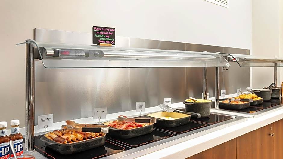 Holiday Inn Manchester-Mediacityuk By IHG