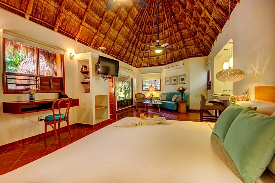 Riviera Maya Suites