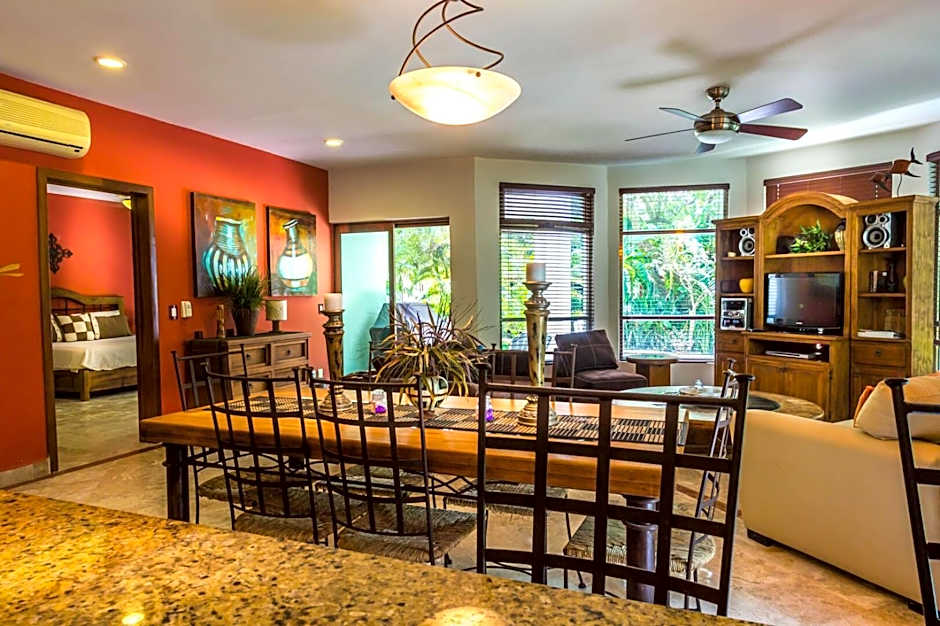 Paseo del Sol Condohotel by Bric