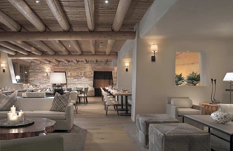 Rosewood Inn of the Anasazi