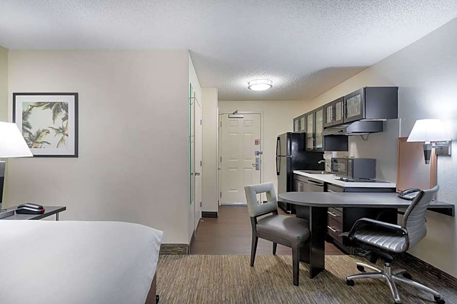 Candlewood Suites Lake Mary By IHG